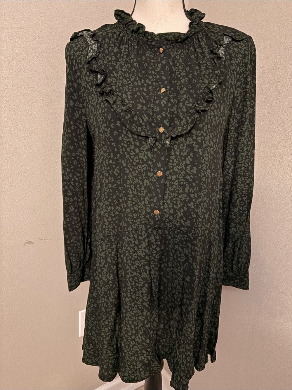 Zara Black & Green Leopard Print Long Sleeve Ruffle-Yoke Dress